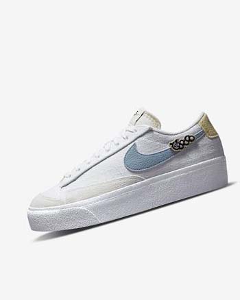 Nike Blazer Low Plataforma Next Nature Blancos Rosas Blancos Azules | MX 5401